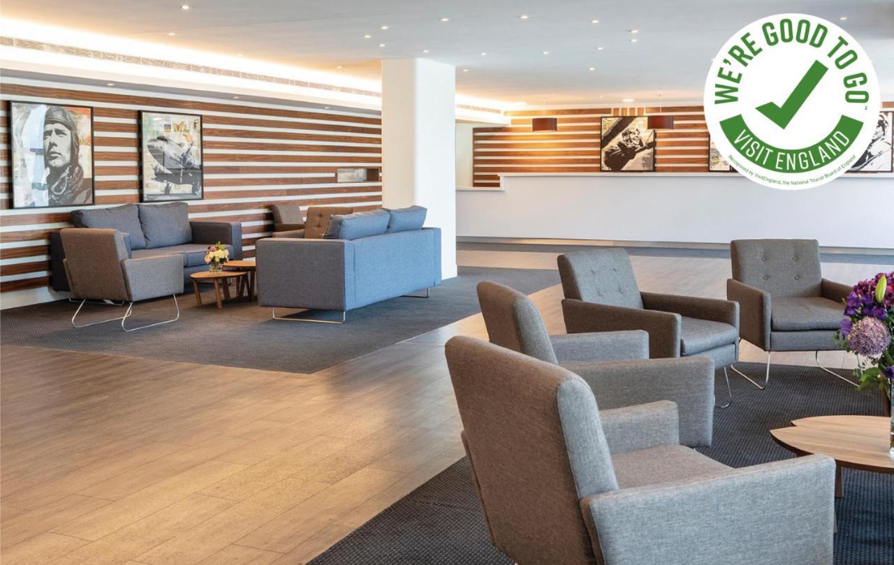 Feltham St Giles Heathrow - A St Giles Hotel מראה חיצוני תמונה