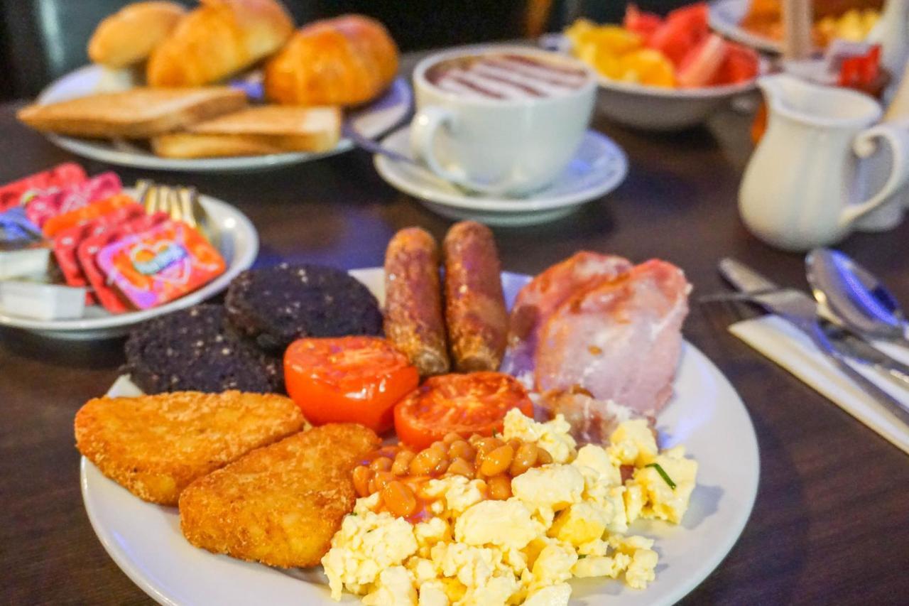 Feltham St Giles Heathrow - A St Giles Hotel מראה חיצוני תמונה
